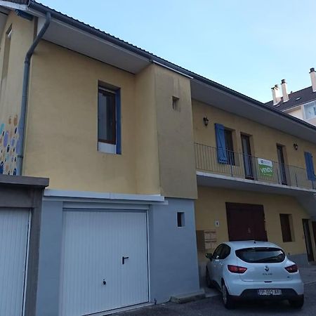 Appartement Duplex Avec Garage Annecy Centre Et Lac מראה חיצוני תמונה